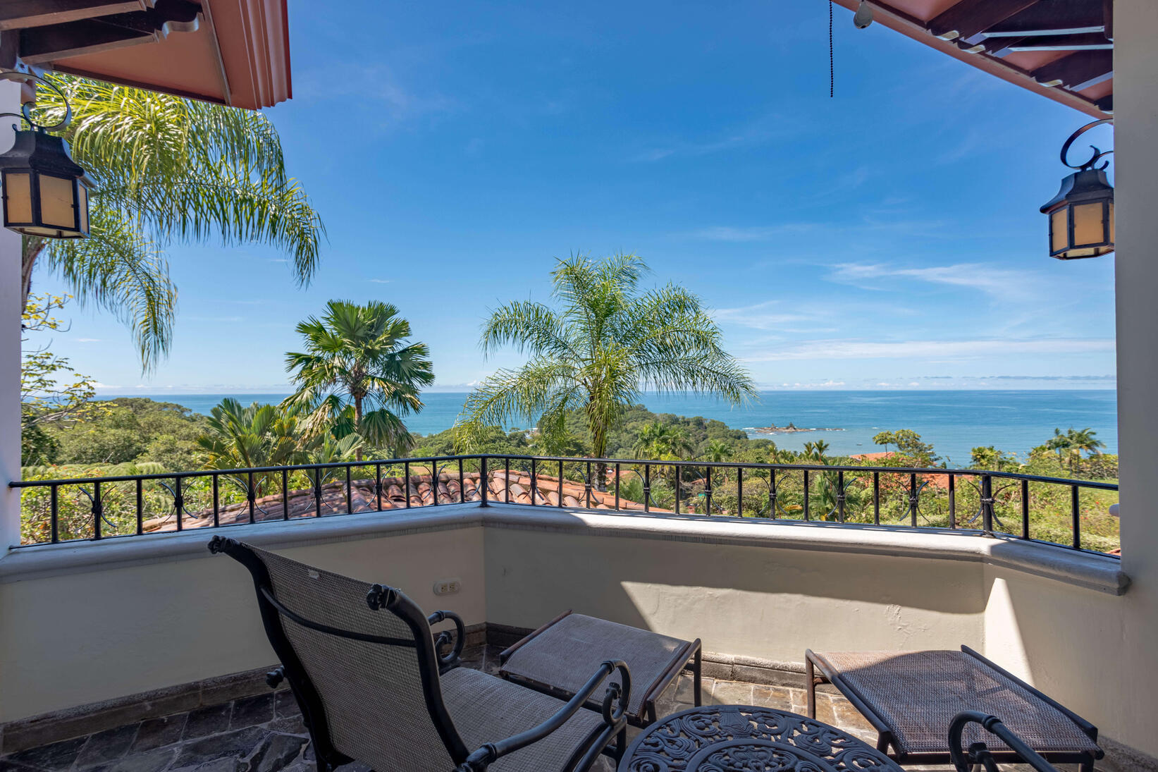 Casa Eleganza Costa Rica