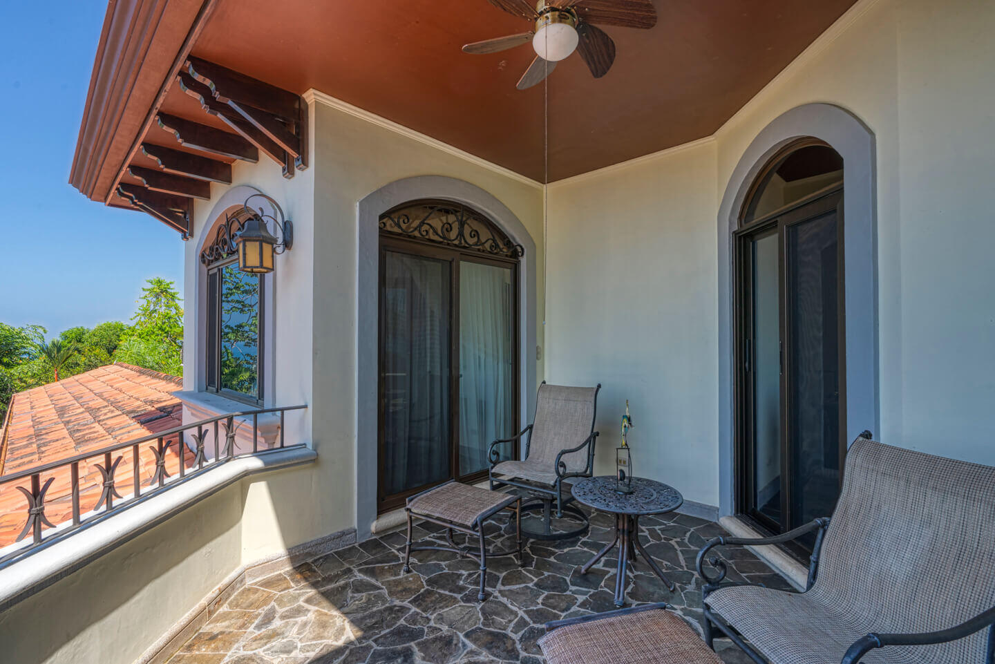 Casa Eleganza Costa Rica