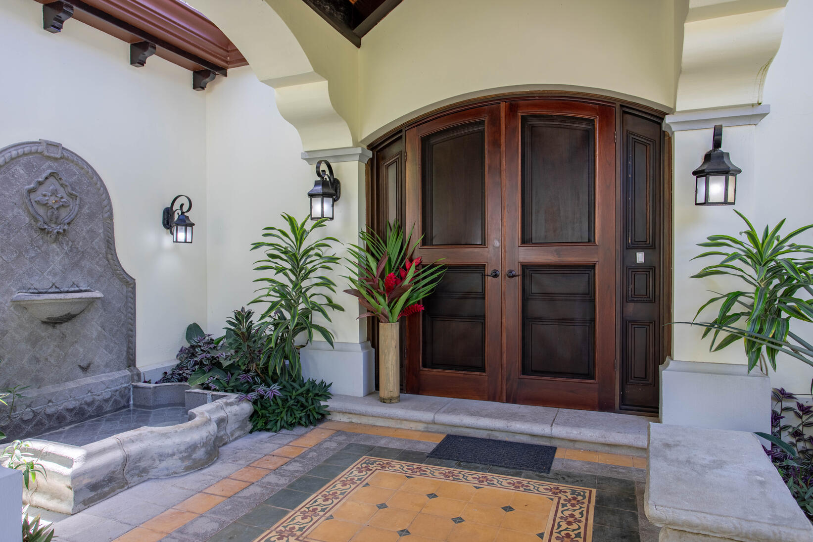 Casa Eleganza Costa Rica