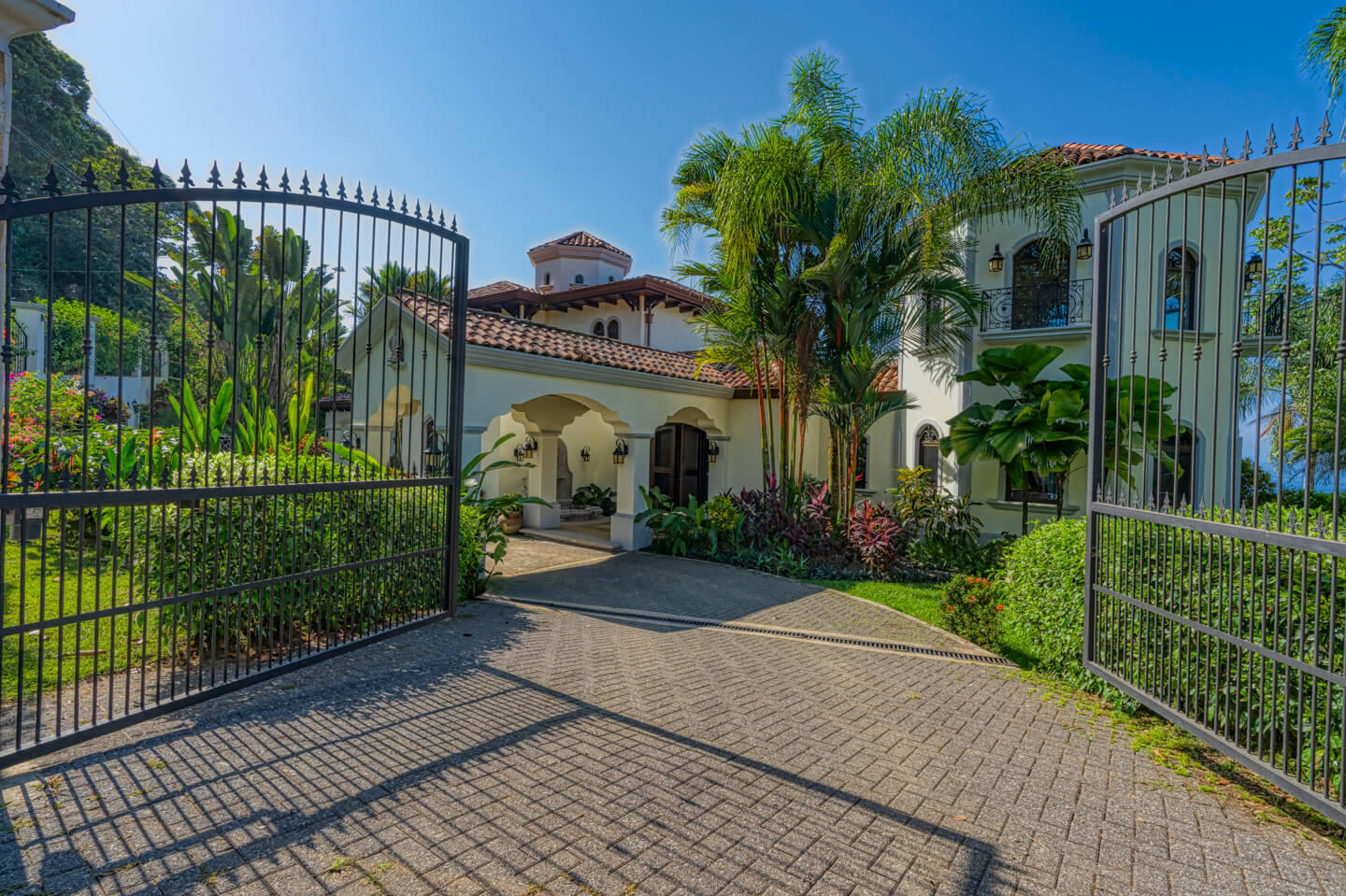 Casa Eleganza Costa Rica Vacation Rental